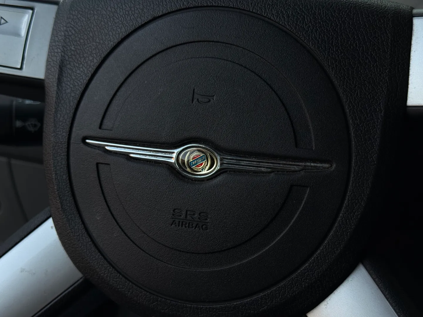 Chrysler 300C Hemi — photo 58