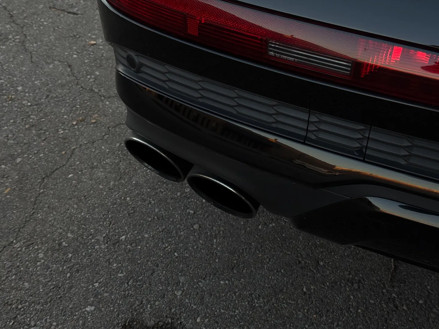 Audi SQ7 Premium Plus — photo 28