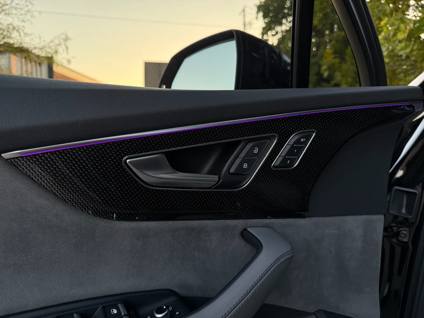 Audi SQ7 Premium Plus — photo 43