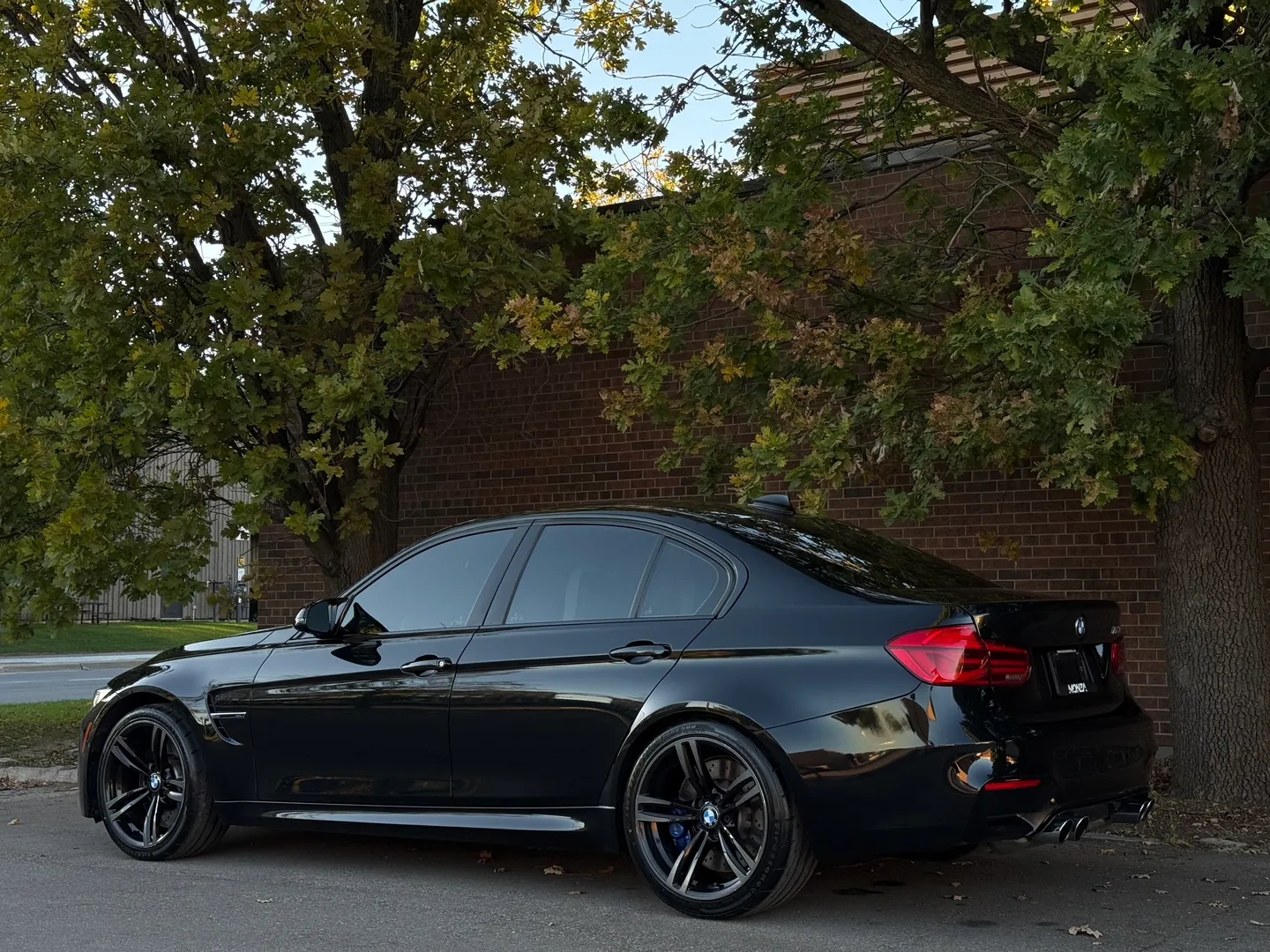 BMW M3 6 Speed Manual — photo 23
