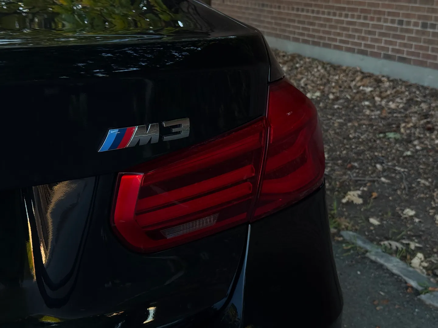 BMW M3 6 Speed Manual — photo 28