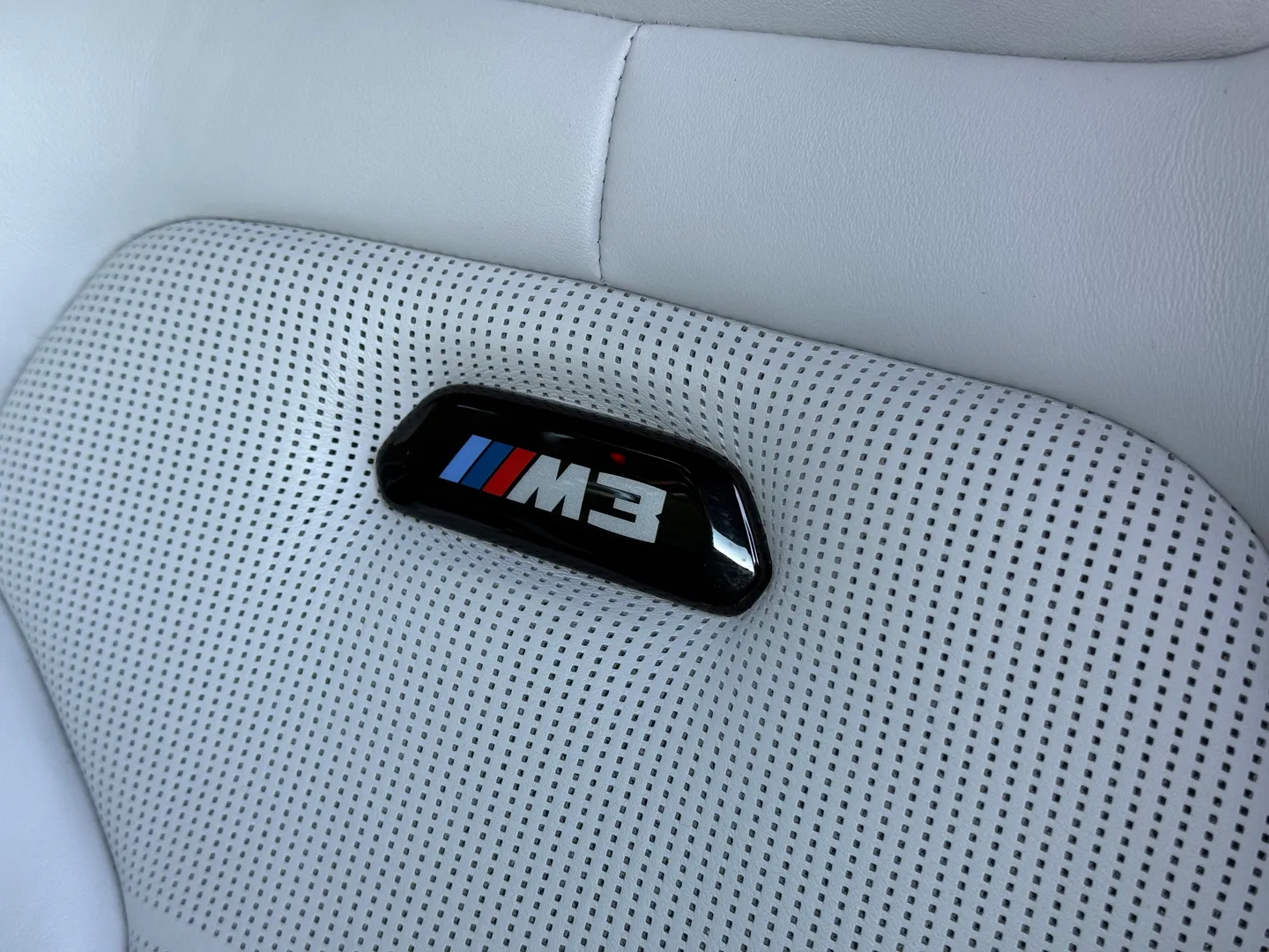 BMW M3 6 Speed Manual — photo 39