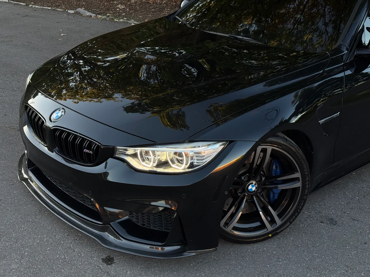 BMW M4 Coupe 6 Speed Manual — photo 3