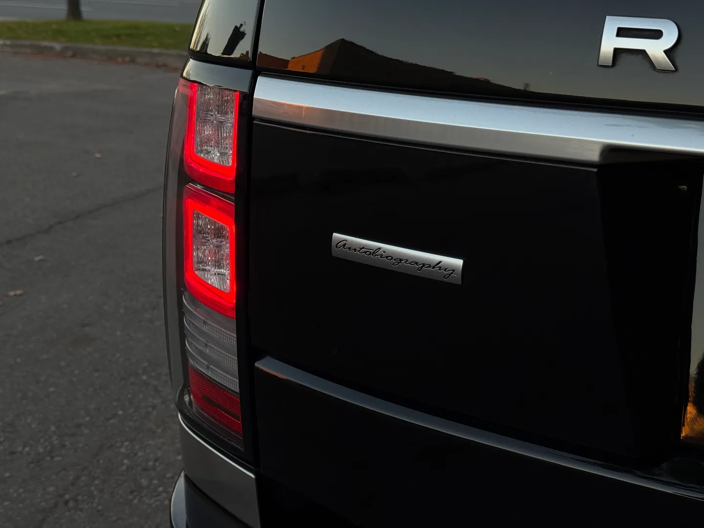 Land Rover Range Rover Autobiography Executive Seating Package — photo 26