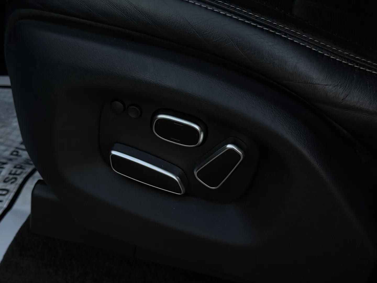 Land Rover Range Rover Autobiography Executive Seating Package — photo 41