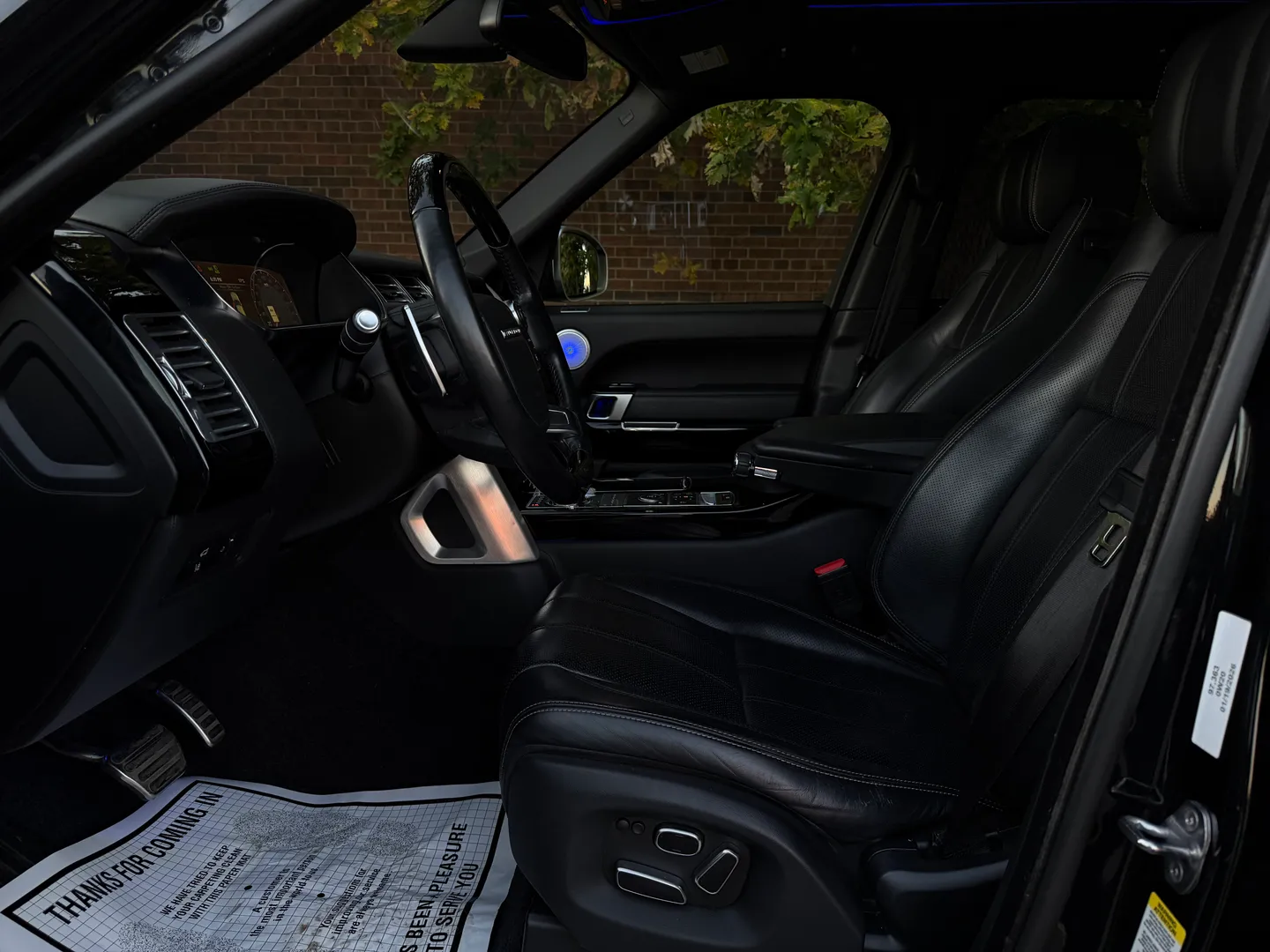 Land Rover Range Rover Autobiography Executive Seating Package — photo 38