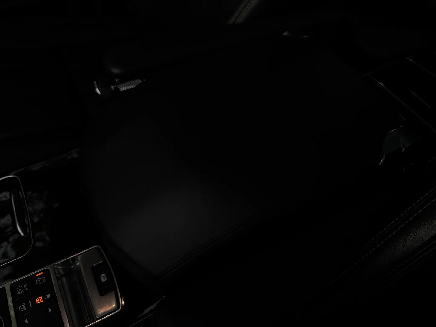 Land Rover Range Rover Autobiography Executive Seating Package — photo 75