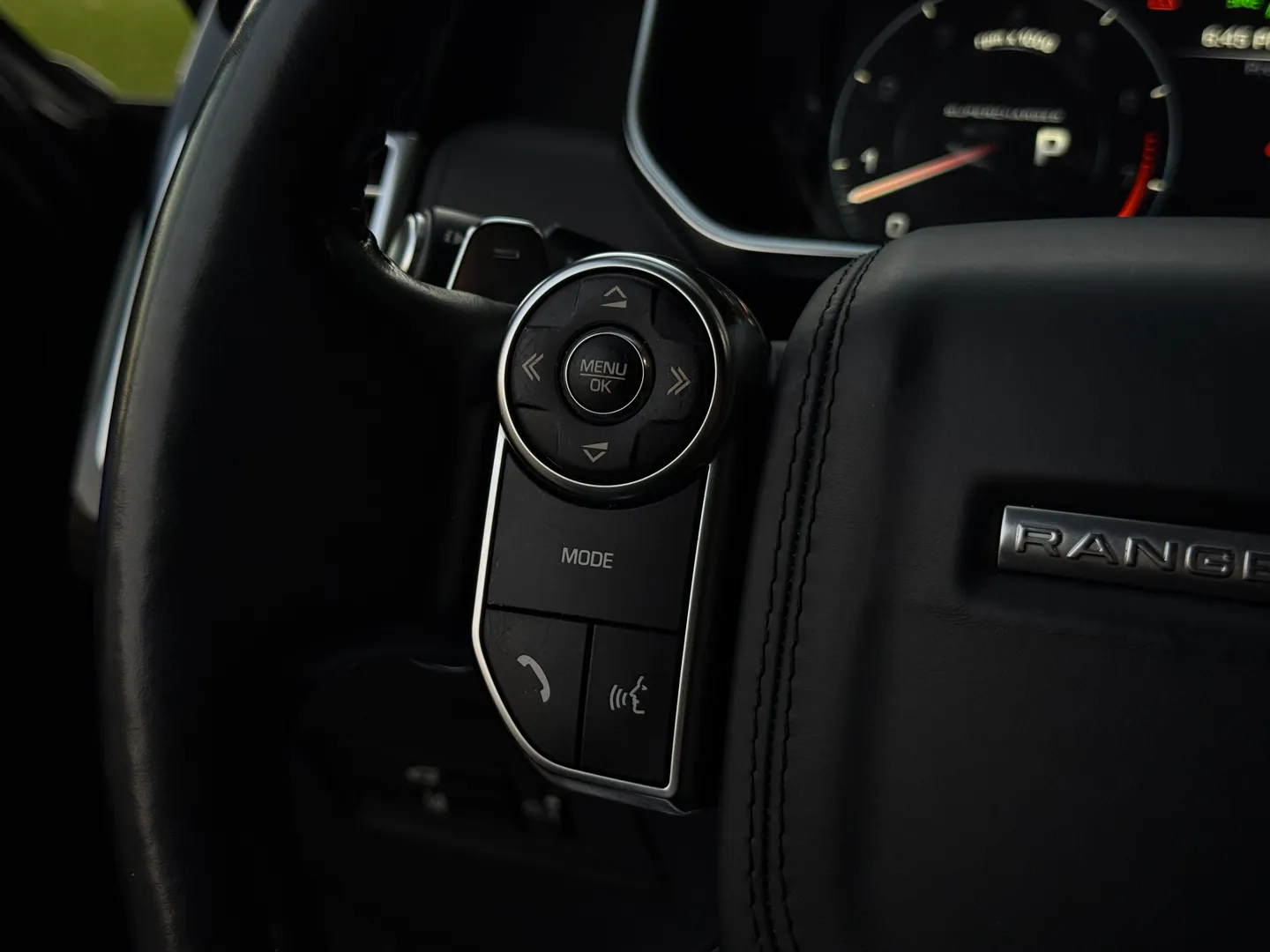 Land Rover Range Rover Autobiography Executive Seating Package — photo 82