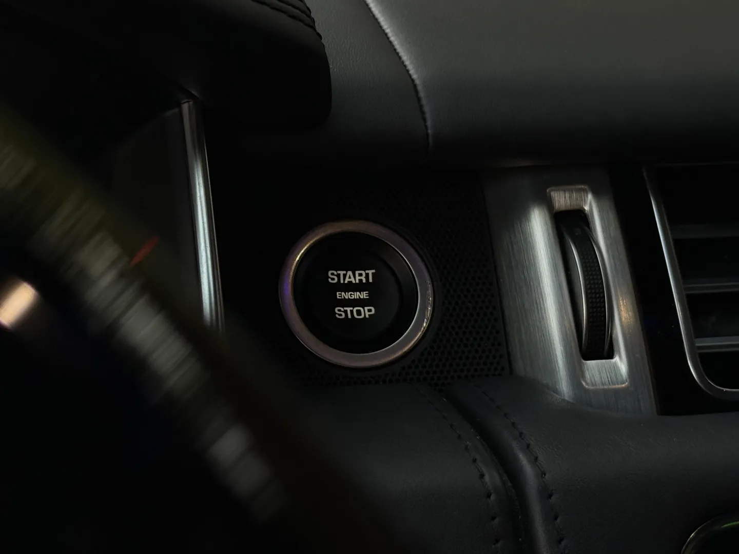 Land Rover Range Rover Autobiography Executive Seating Package — photo 86