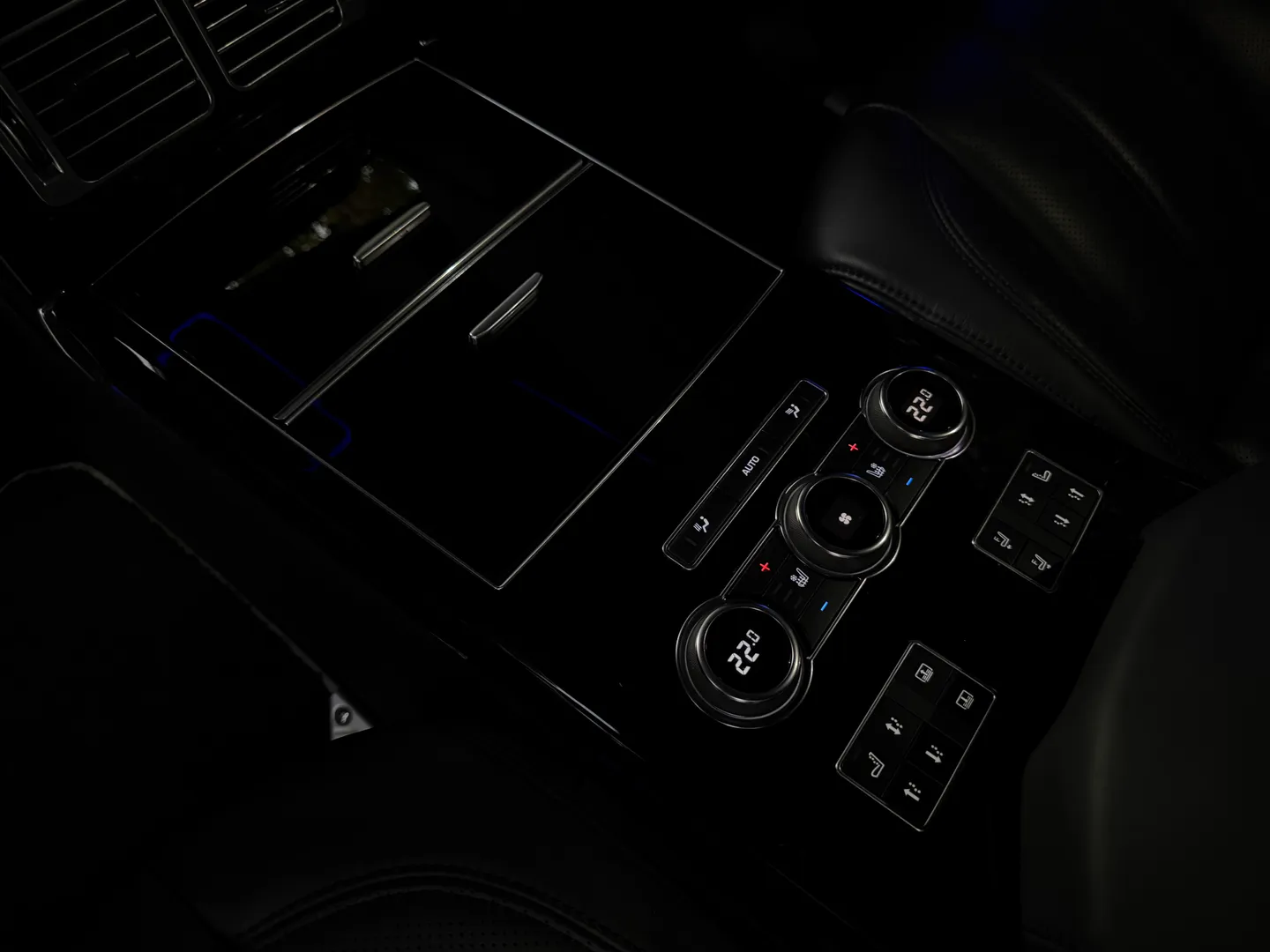Land Rover Range Rover Autobiography Executive Seating Package — photo 93