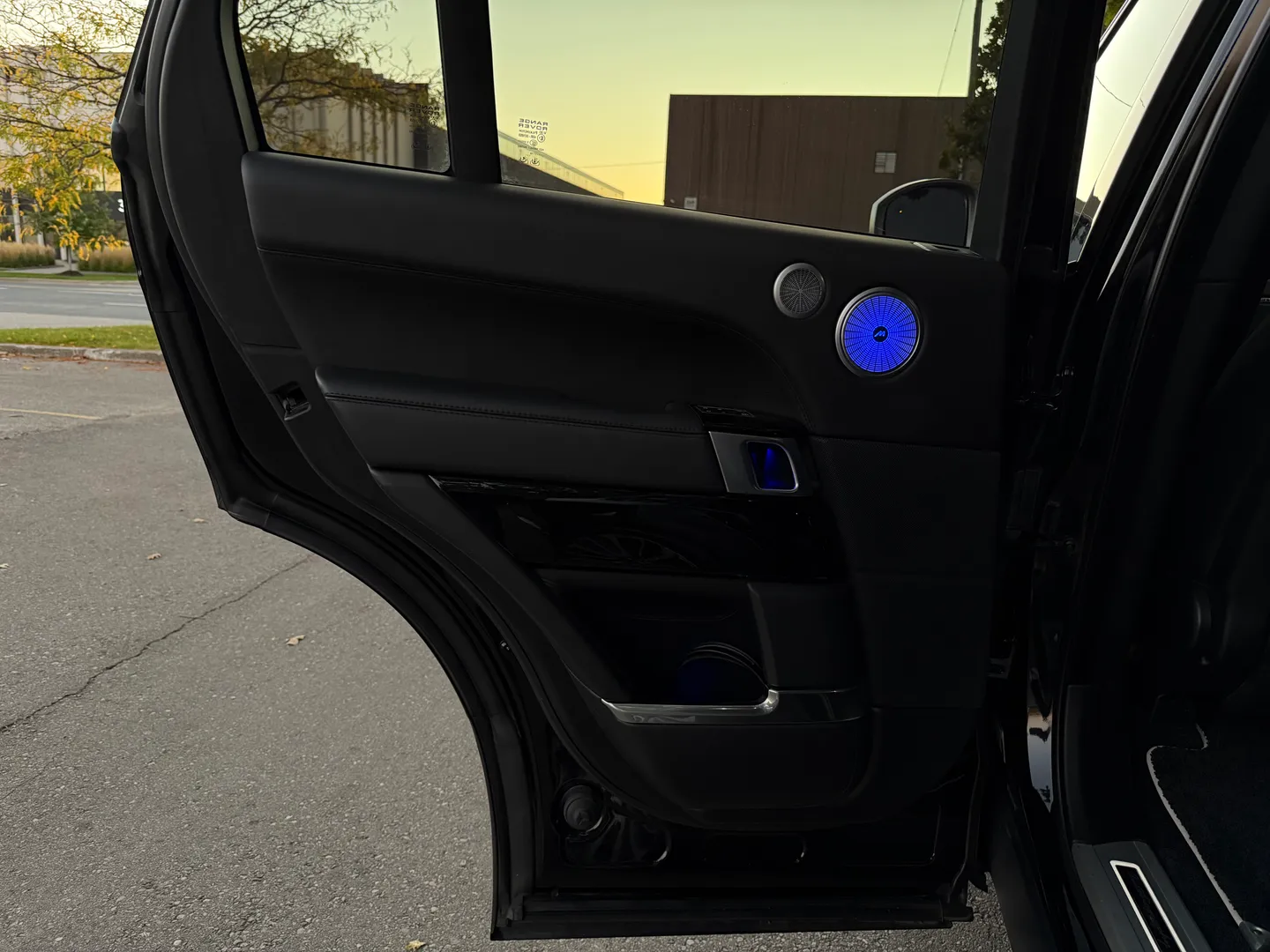 Land Rover Range Rover Autobiography Executive Seating Package — photo 100