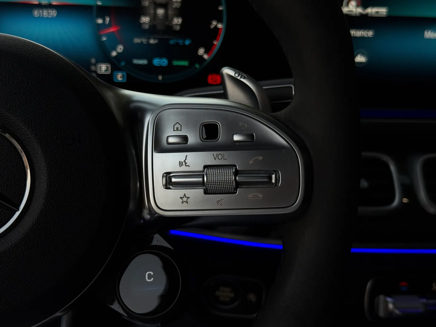 Mercedes Benz GLE 63 S AMG  — photo 91