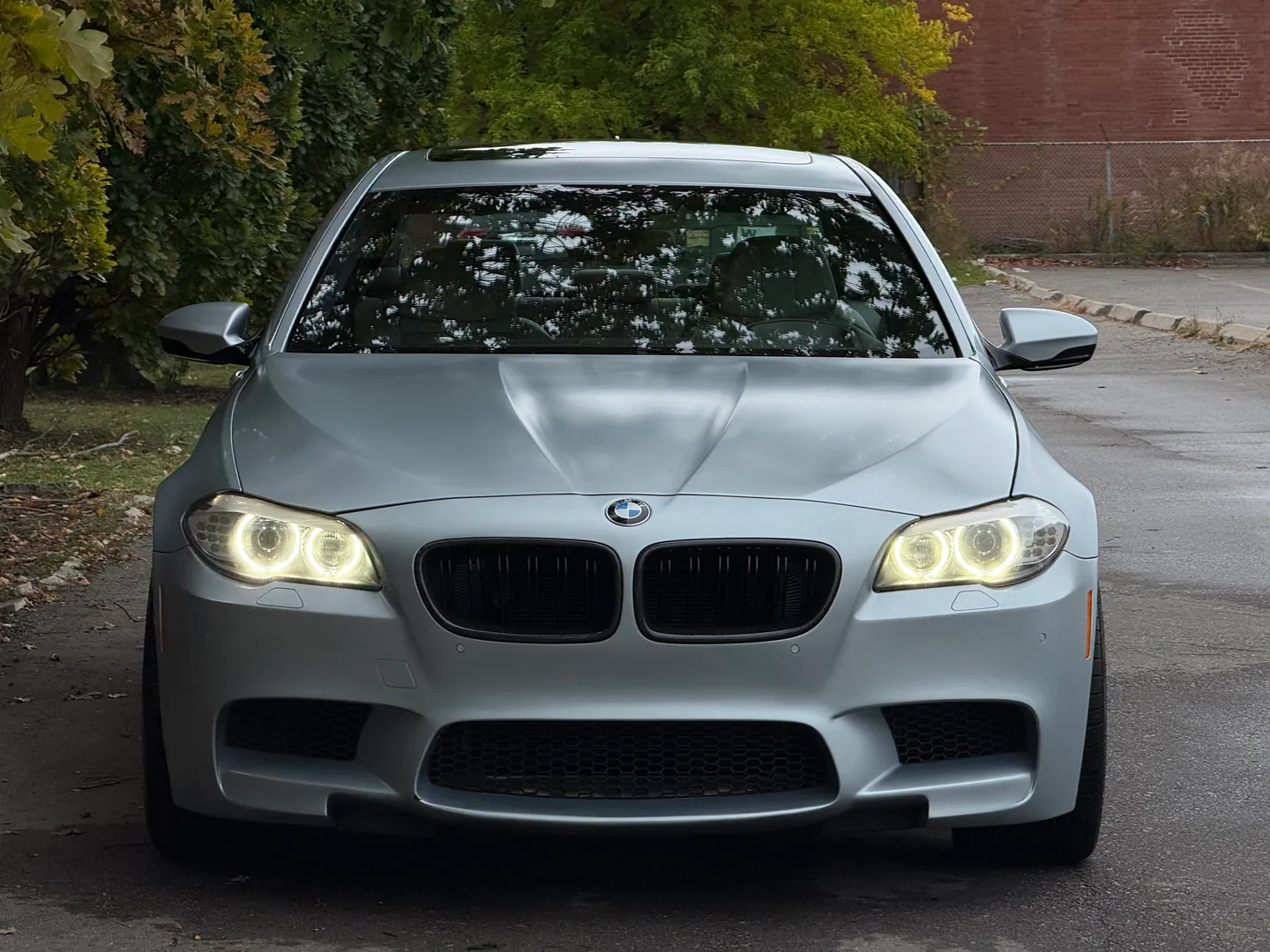 BMW M5 6 Speed Manual Individual Frozen Silver Metallic Paint — photo 4