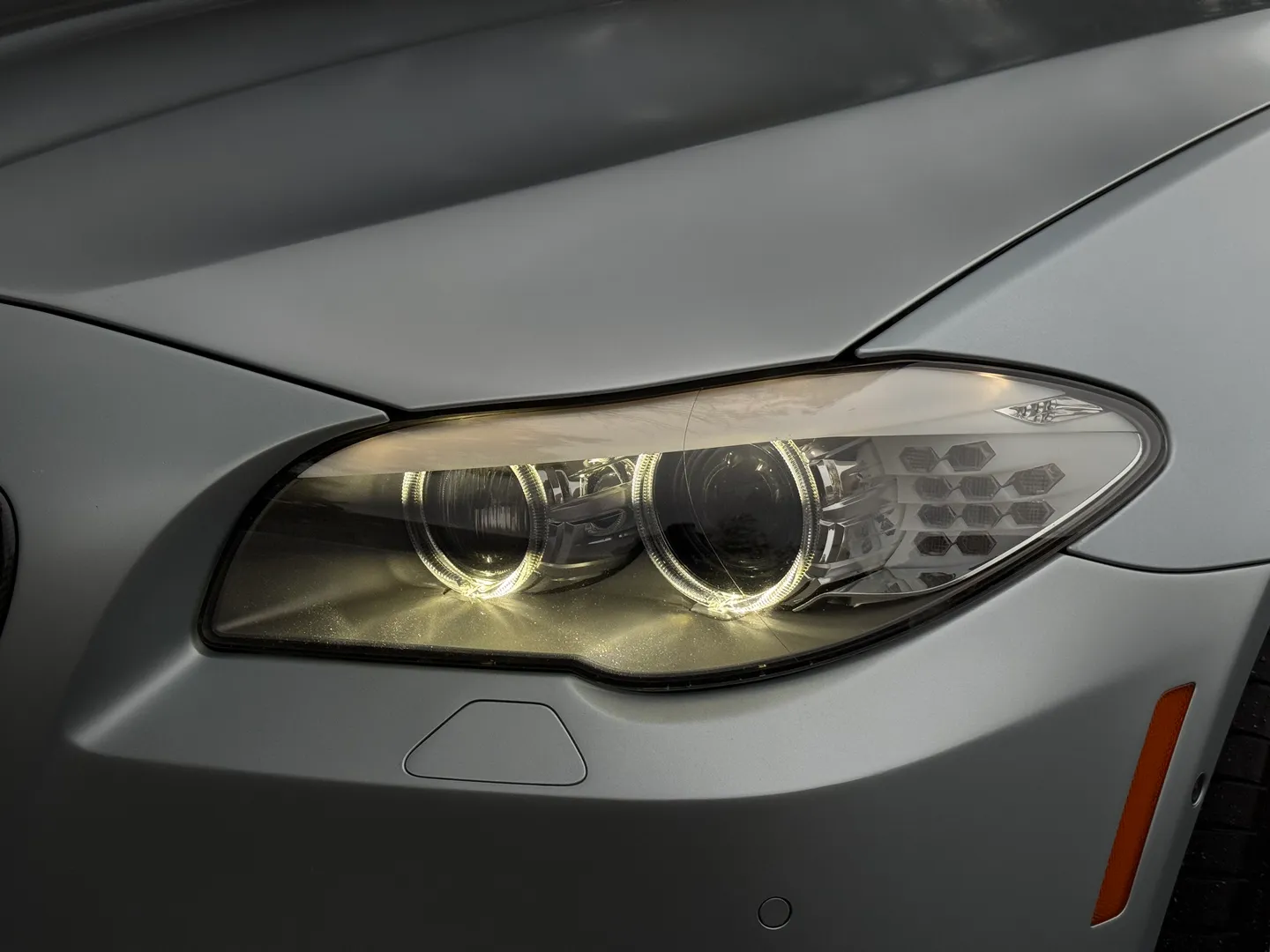 BMW M5 6 Speed Manual Individual Frozen Silver Metallic Paint — photo 7