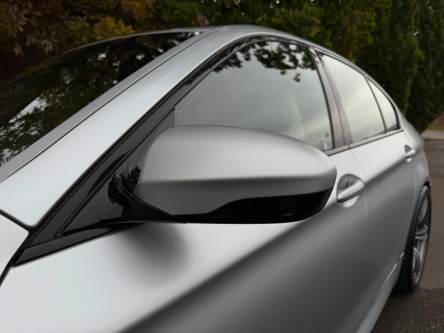 BMW M5 6 Speed Manual Individual Frozen Silver Metallic Paint — photo 19