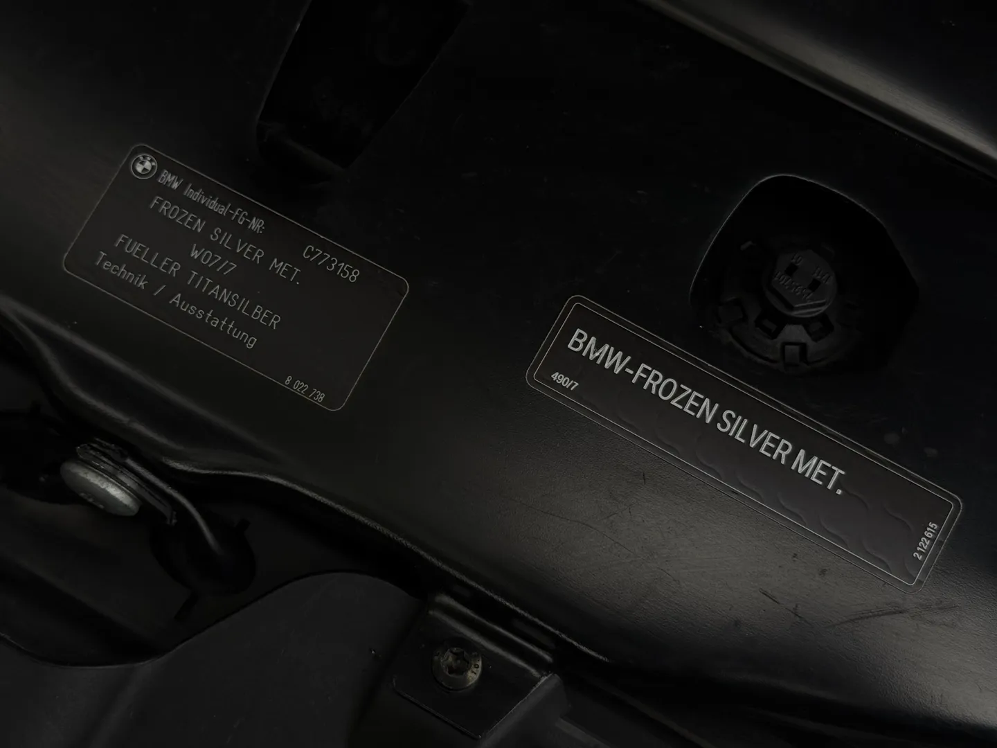BMW M5 6 Speed Manual Individual Frozen Silver Metallic Paint — photo 36