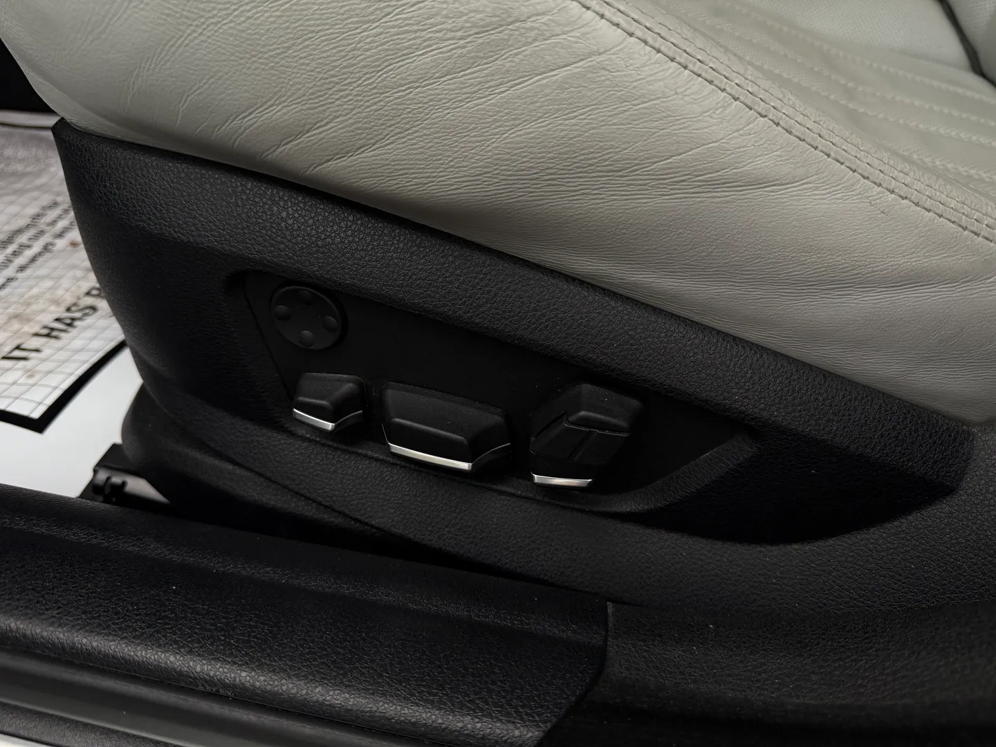 BMW M5 6 Speed Manual Individual Frozen Silver Metallic Paint — photo 41