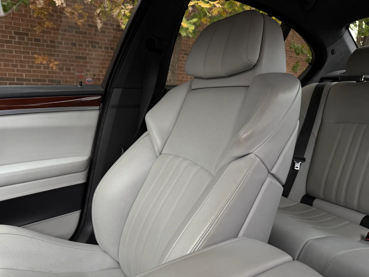 BMW M5 6 Speed Manual Individual Frozen Silver Metallic Paint — photo 66