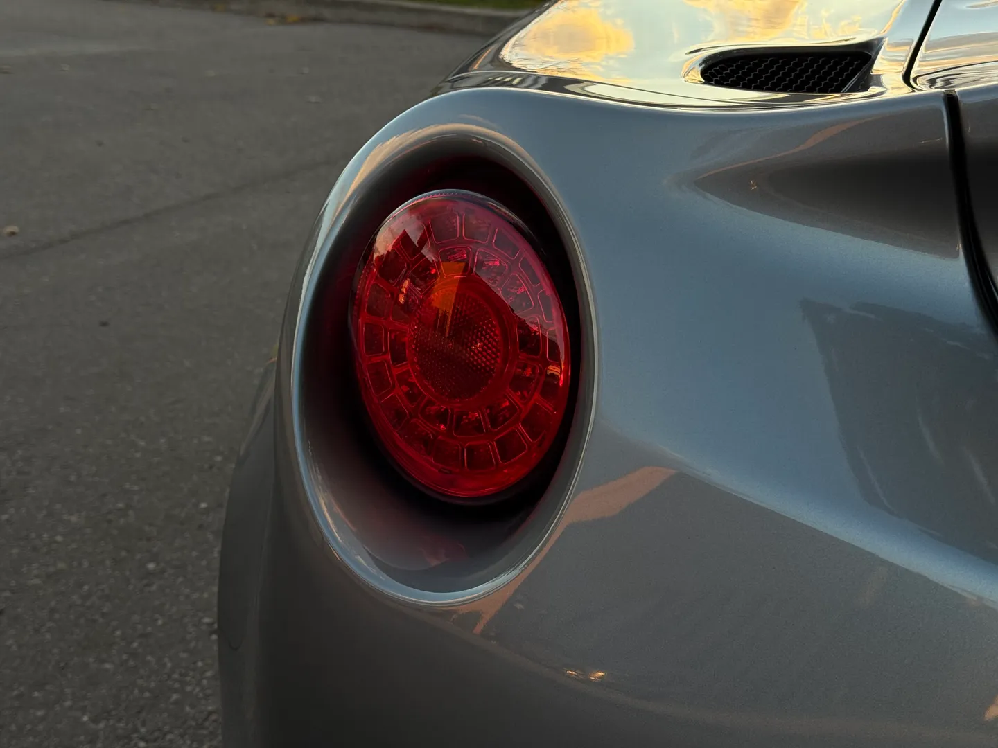 Alfa Romeo 4C Spider — photo 30