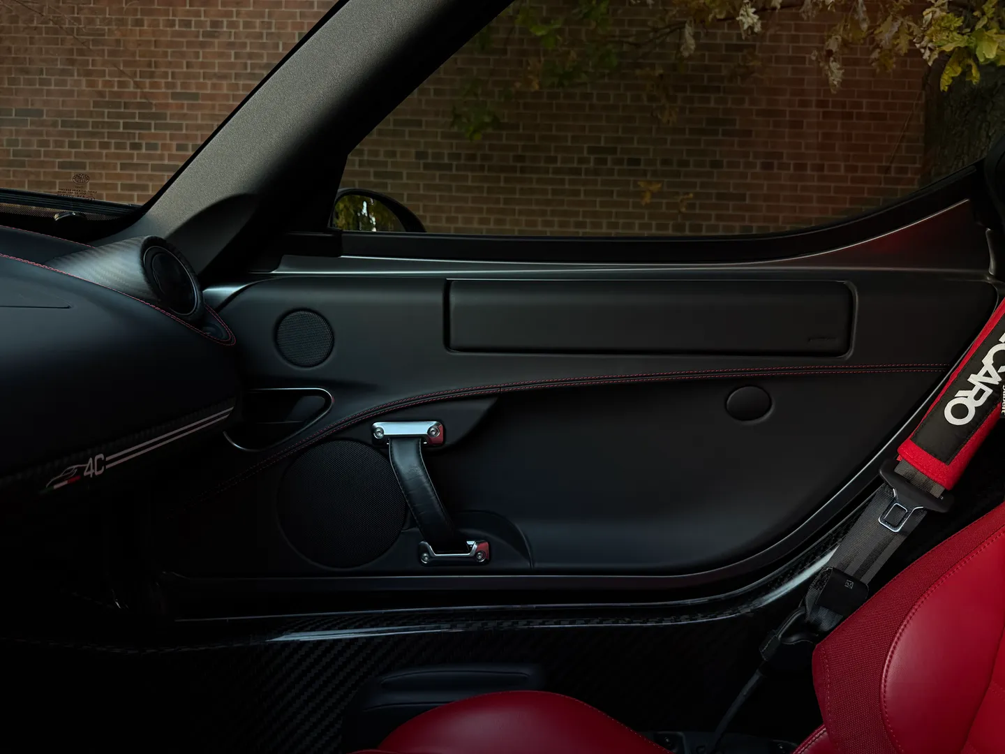 Alfa Romeo 4C Spider — photo 58