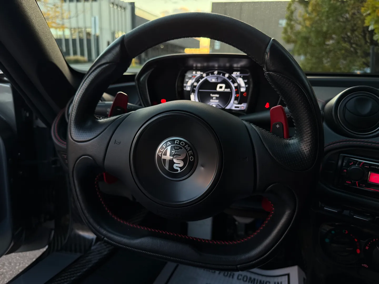 Alfa Romeo 4C Spider — photo 61