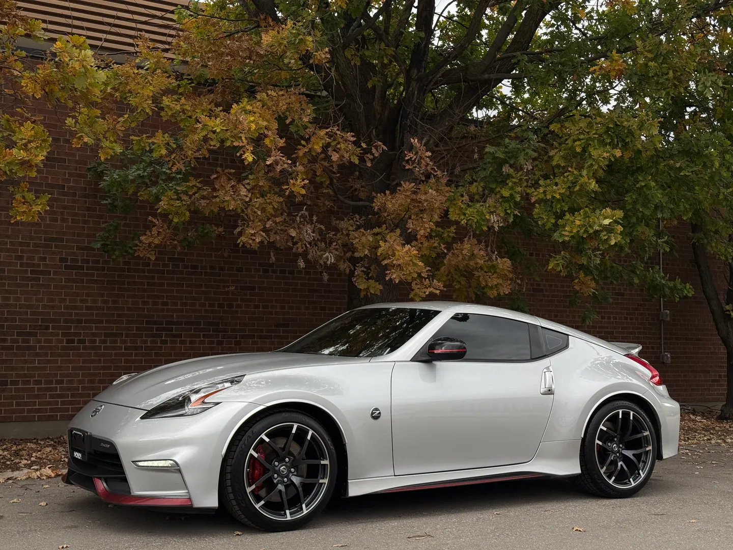 Nissan 370Z Nismo 6 Speed Manual — photo 10