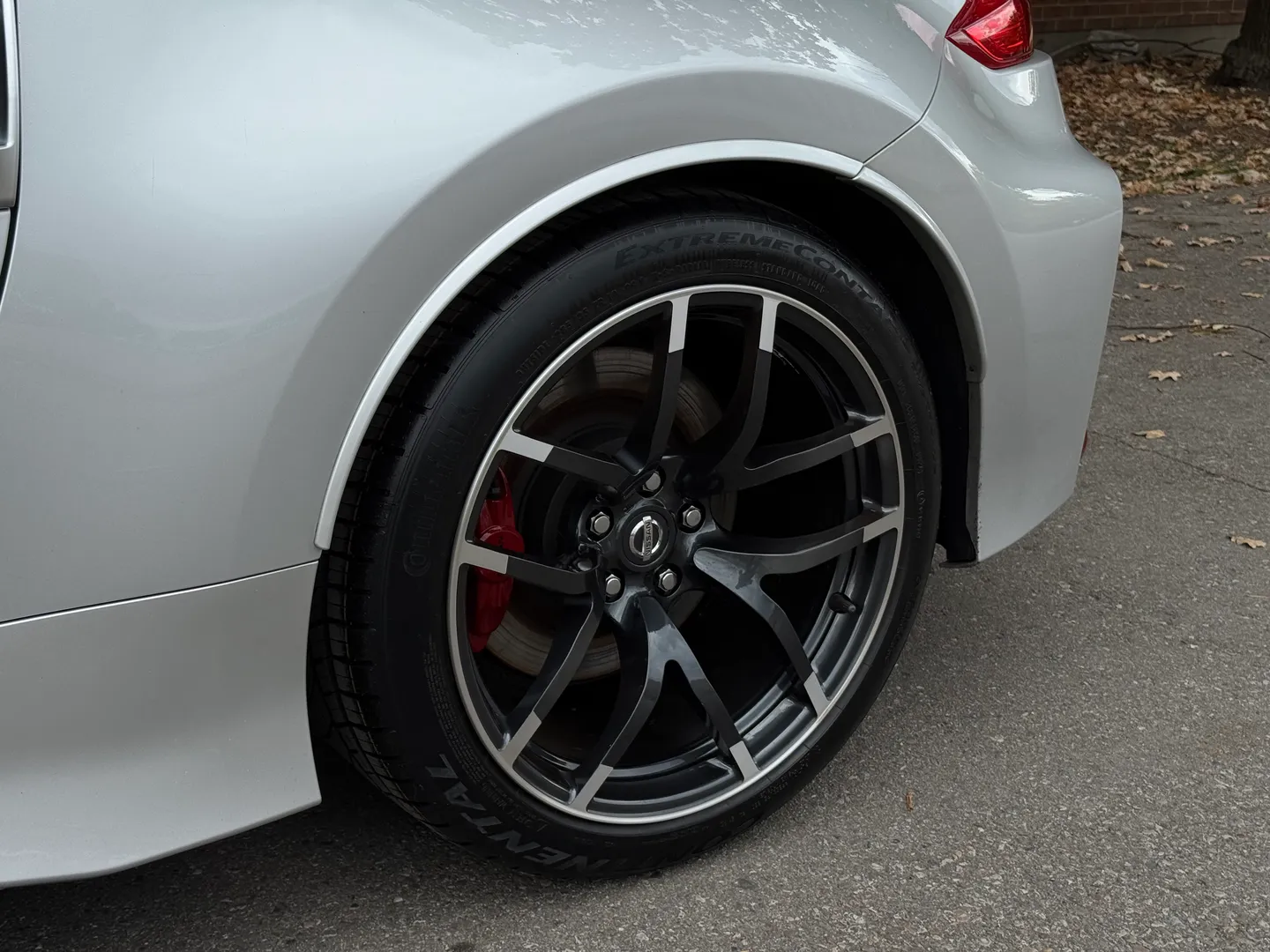 Nissan 370Z Nismo 6 Speed Manual — photo 16