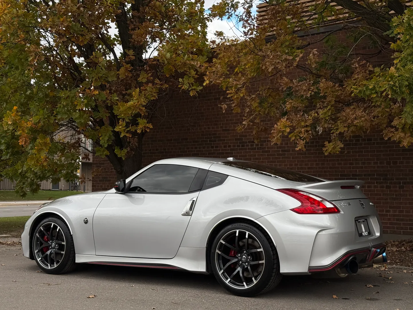 Nissan 370Z Nismo 6 Speed Manual — photo 23
