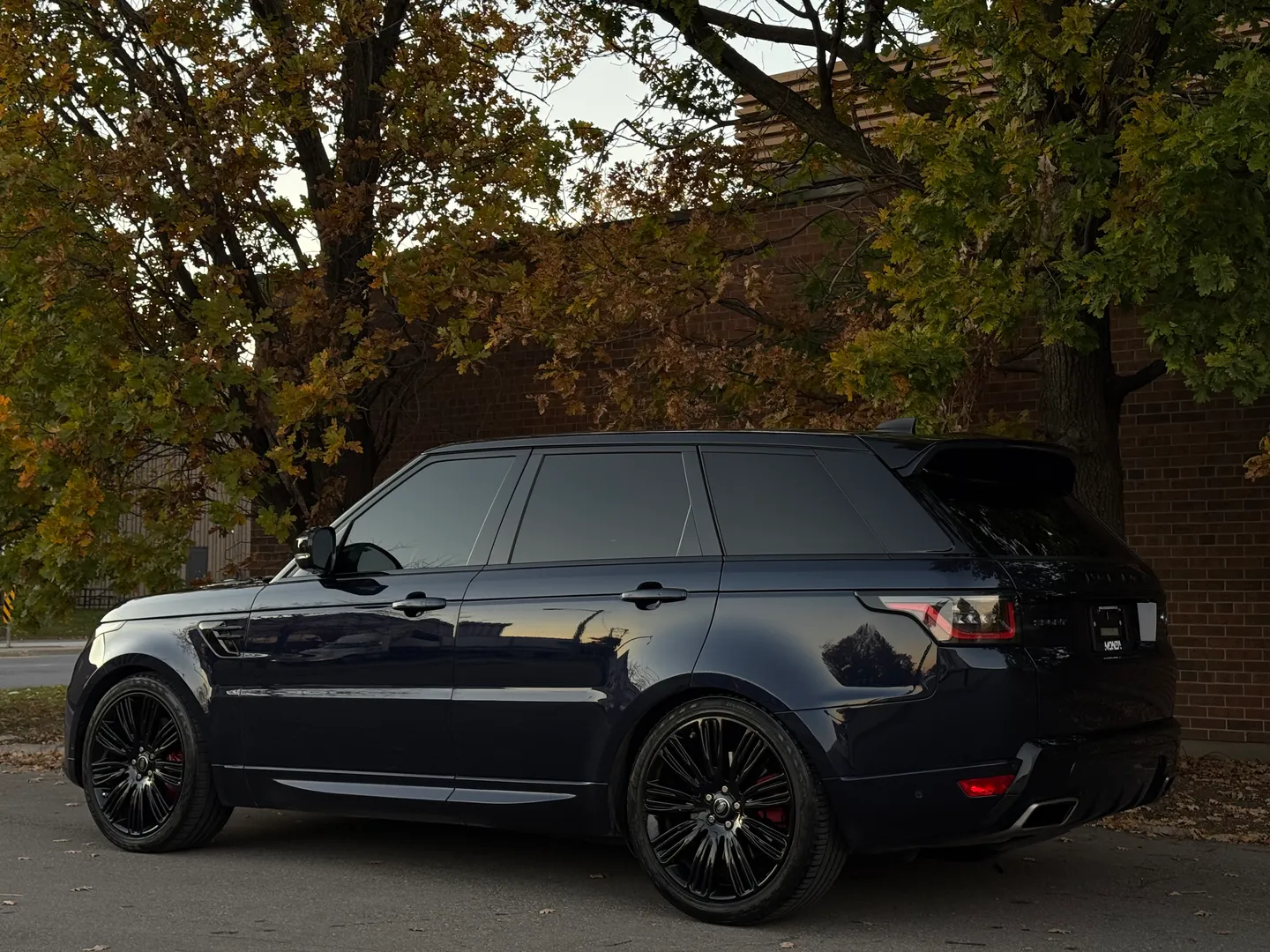 Land Rover Range Rover Sport HSE Dynamic — photo 20