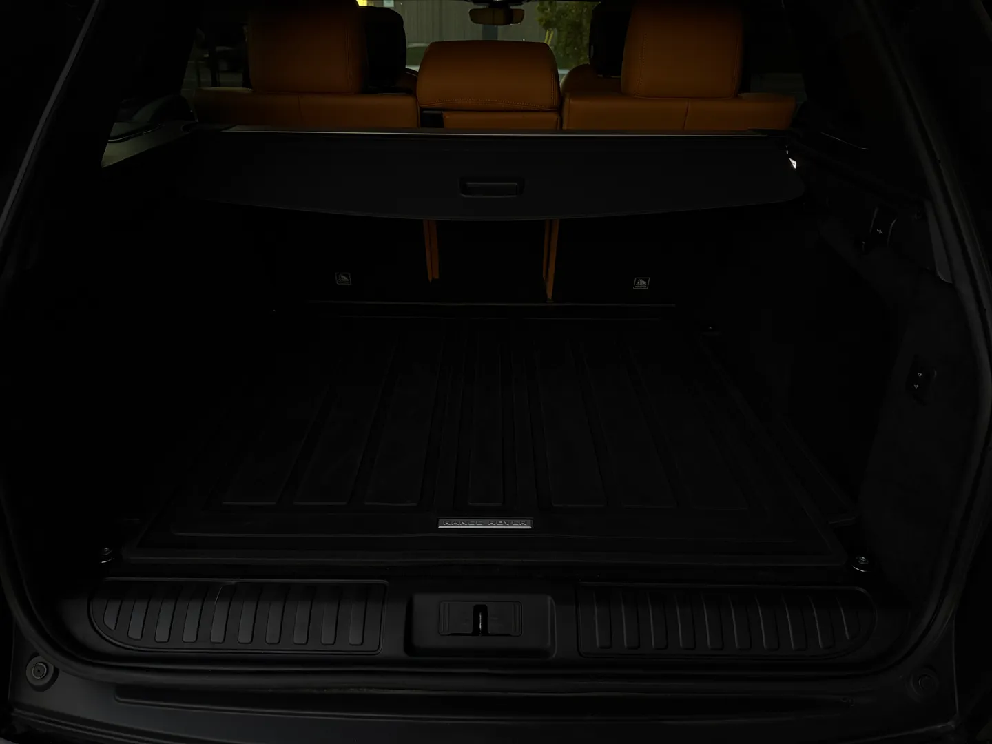 Land Rover Range Rover Sport HSE Dynamic — photo 30