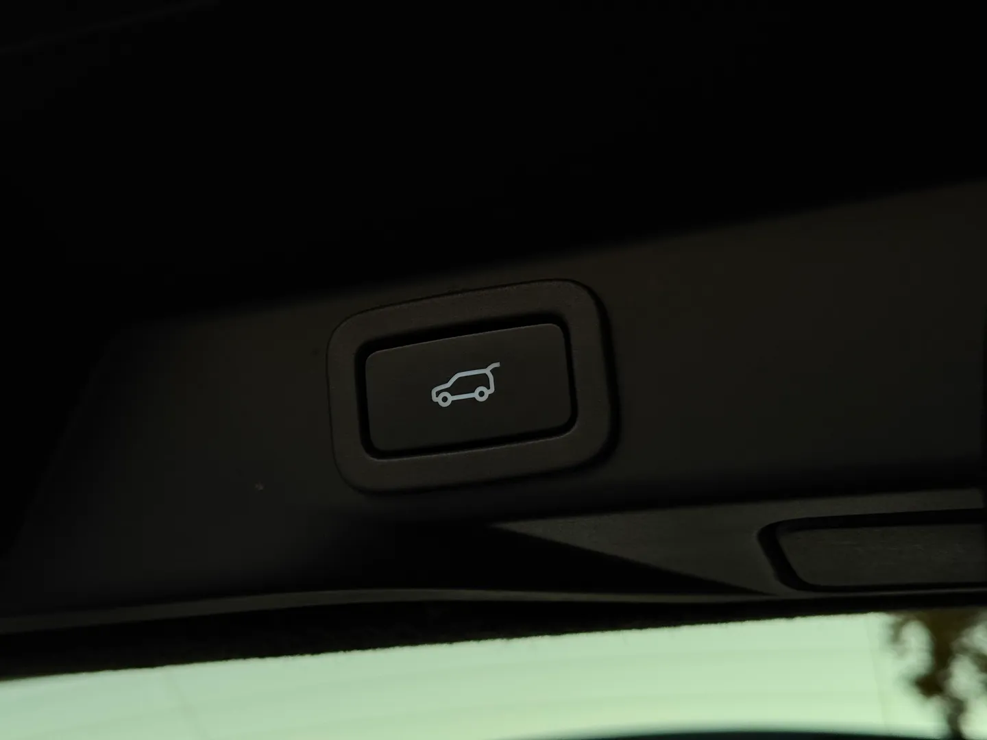 Land Rover Range Rover Sport HSE Dynamic — photo 32
