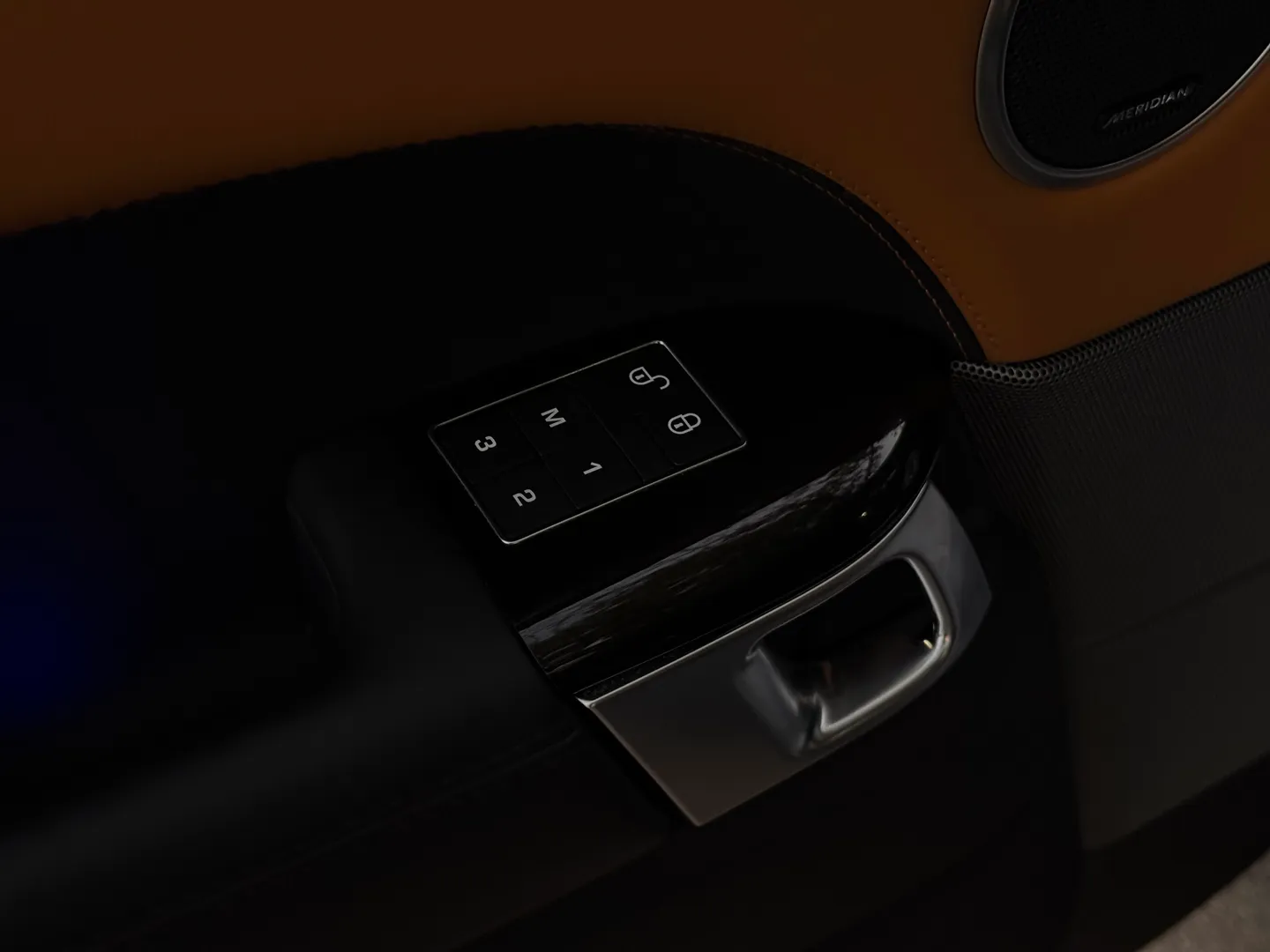 Land Rover Range Rover Sport HSE Dynamic — photo 43