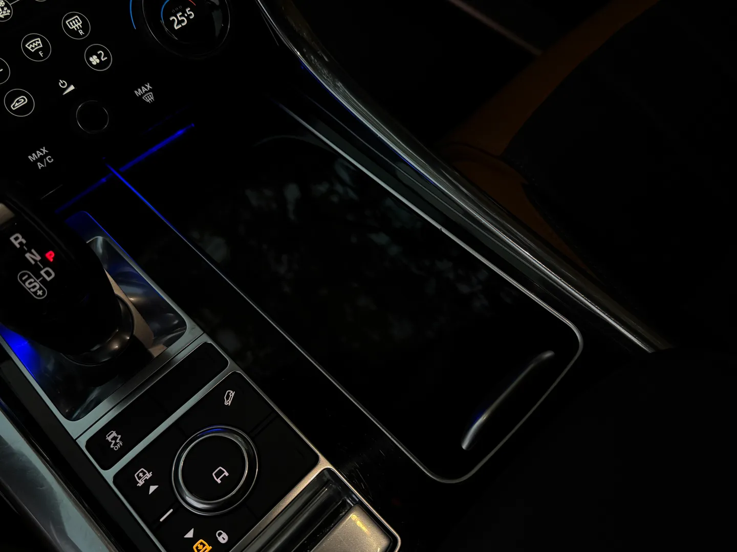 Land Rover Range Rover Sport HSE Dynamic — photo 48