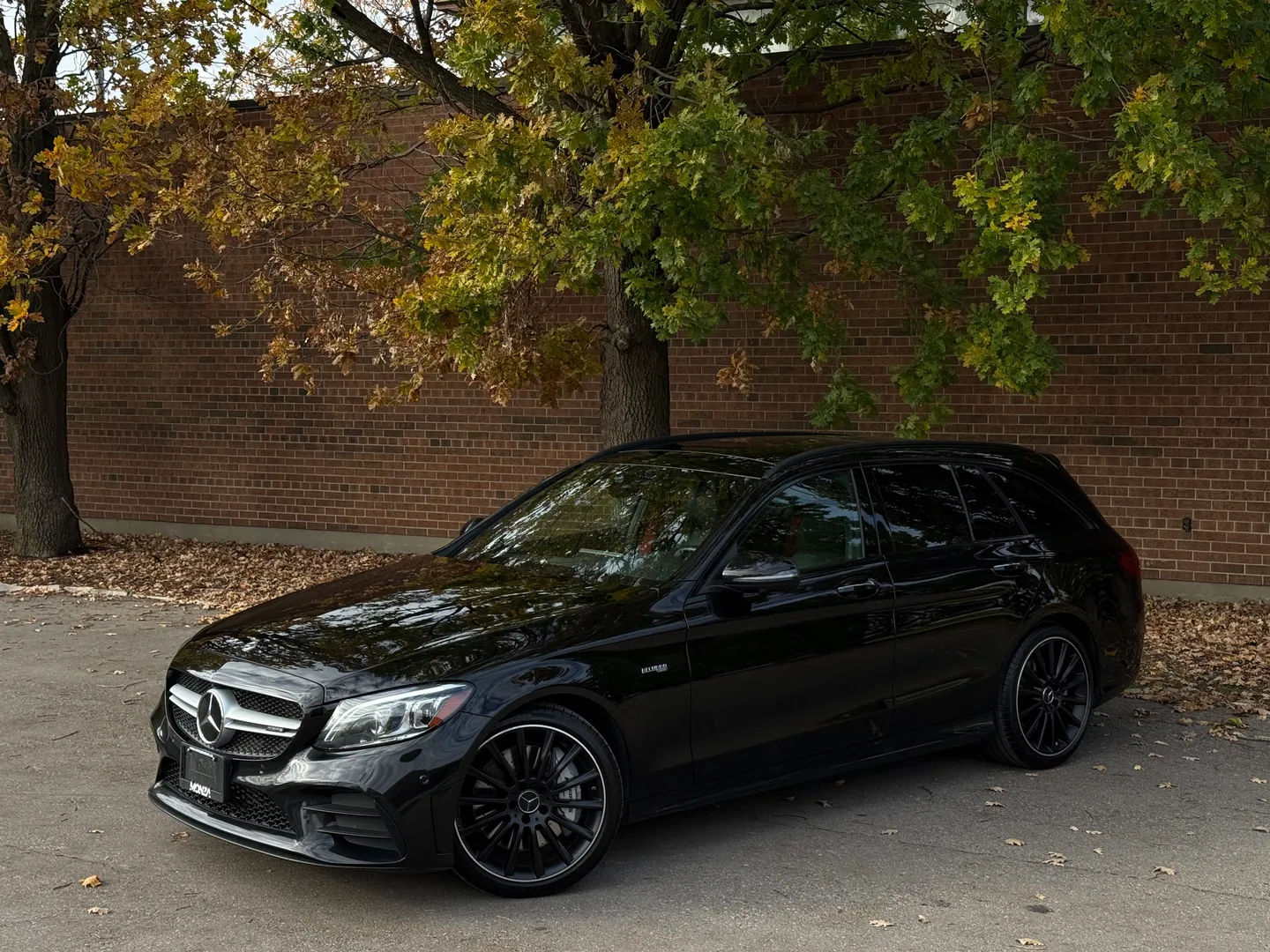 Mercedes Benz C43 AMG Wagon — photo 2