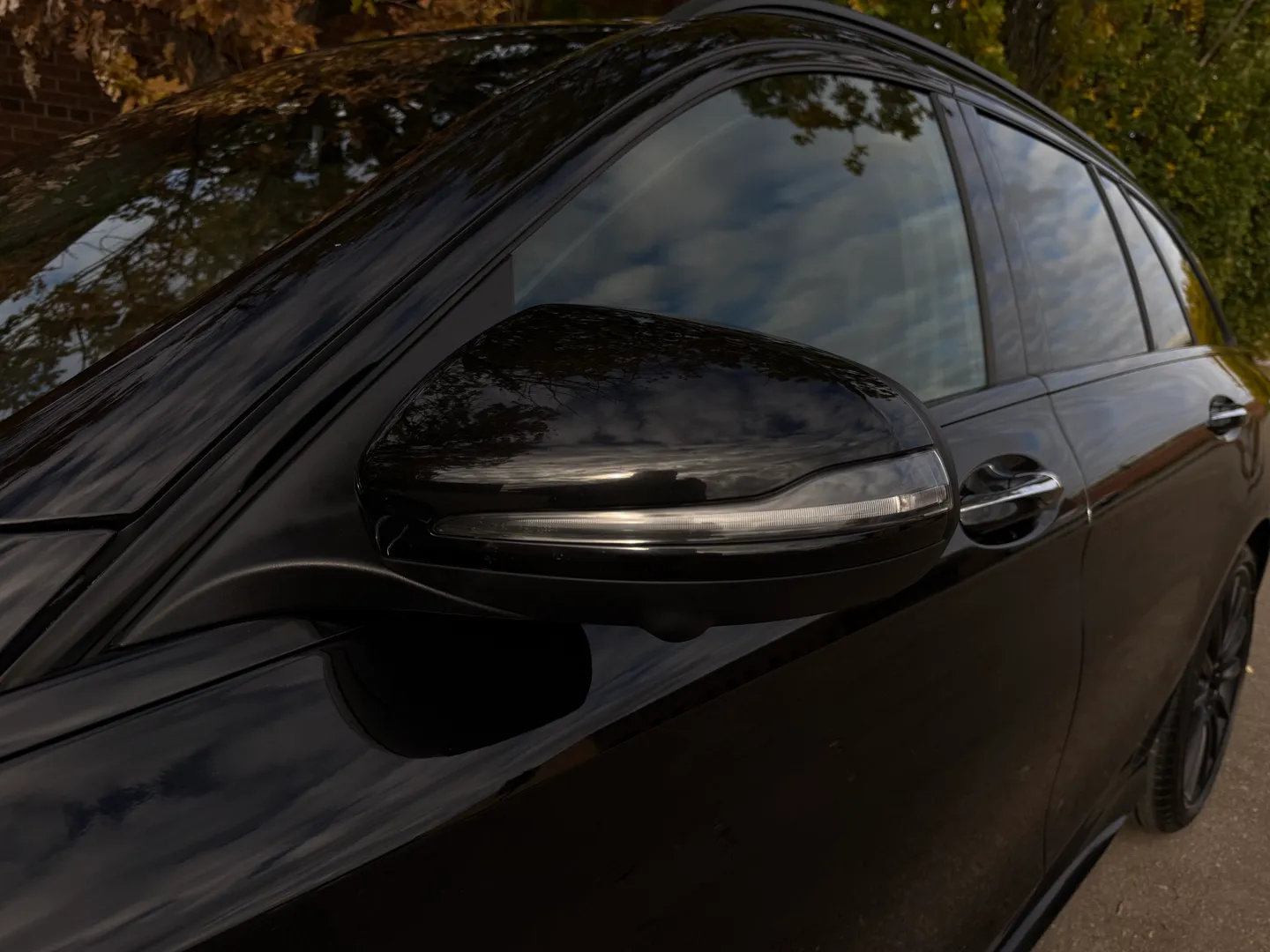 Mercedes Benz C43 AMG Wagon — photo 18