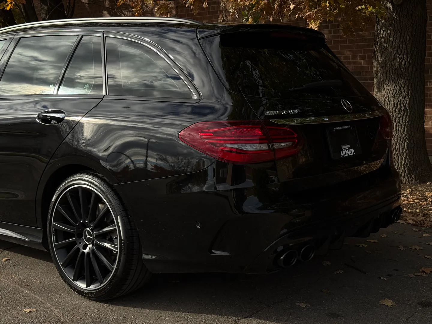Mercedes Benz C43 AMG Wagon — photo 24