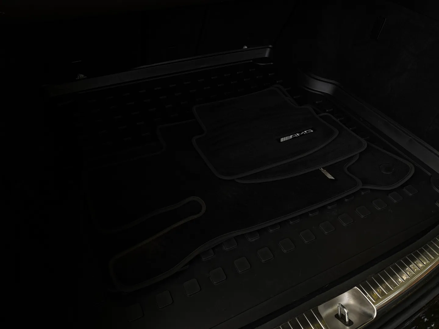 Mercedes Benz C43 AMG Wagon — photo 32