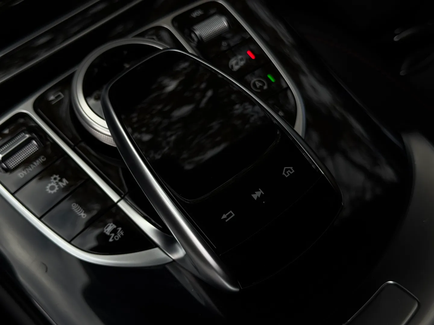 Mercedes Benz C43 AMG Wagon — photo 48
