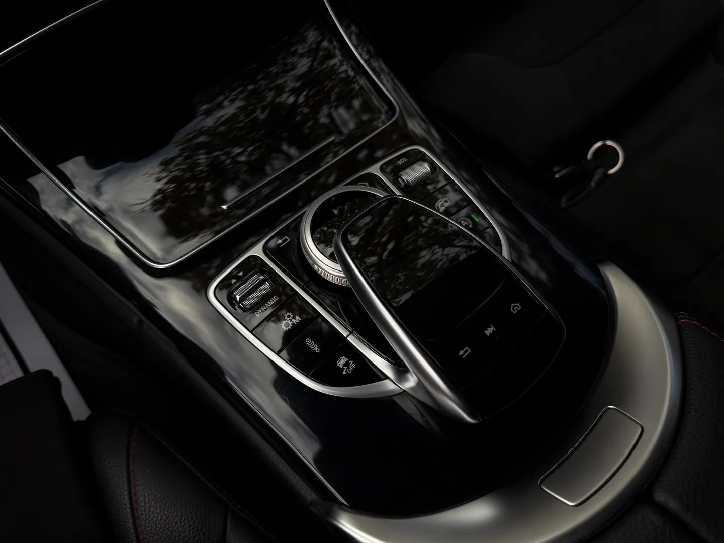 Mercedes Benz C43 AMG Wagon — photo 46