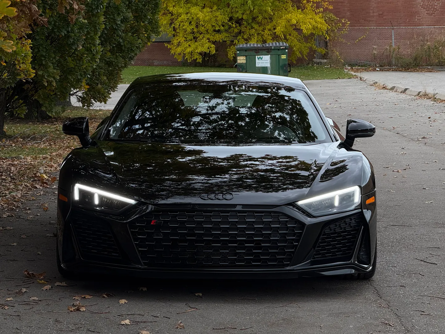 Audi R8 V10 RWD Coupe — photo 4
