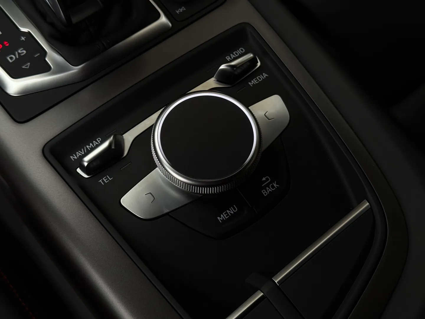 Audi R8 V10 RWD Coupe — photo 61