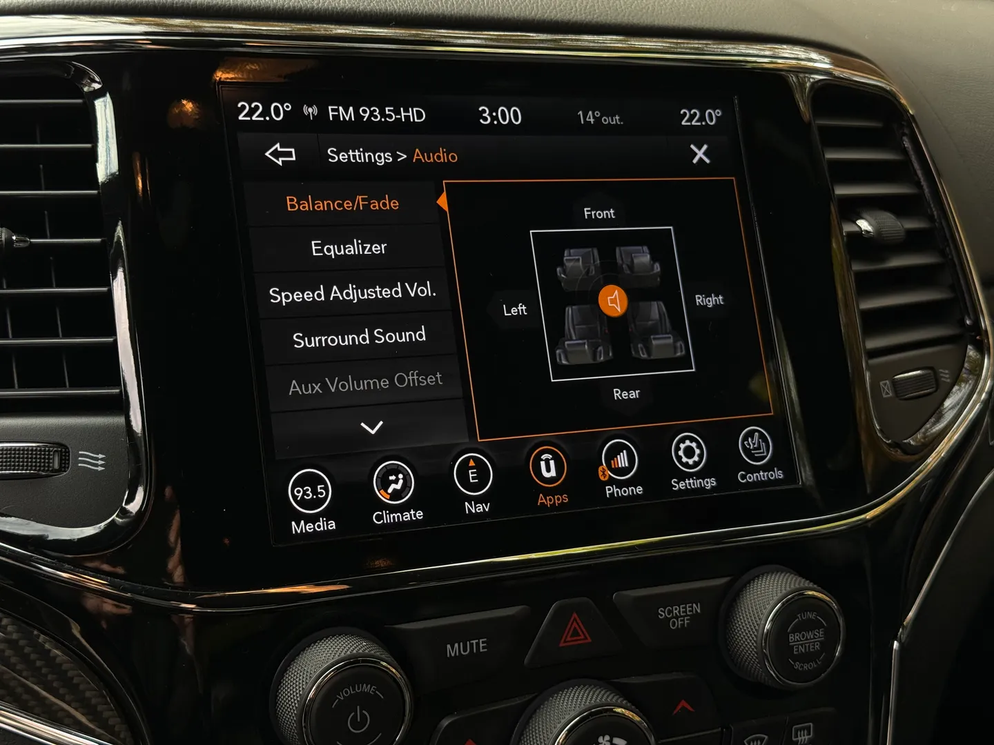 Jeep Grand Cherokee SRT — photo 62