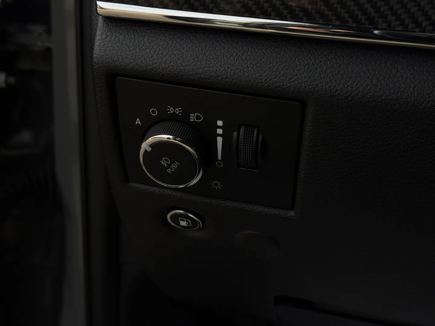 Jeep Grand Cherokee SRT — photo 84