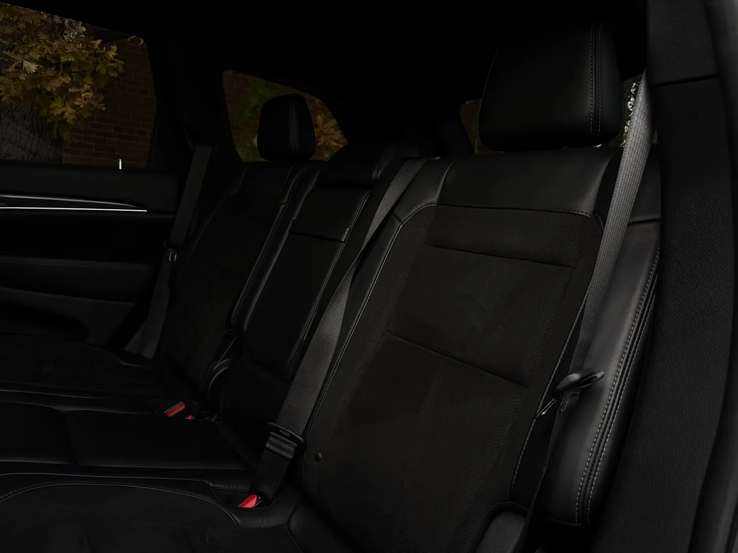 Jeep Grand Cherokee SRT — photo 89