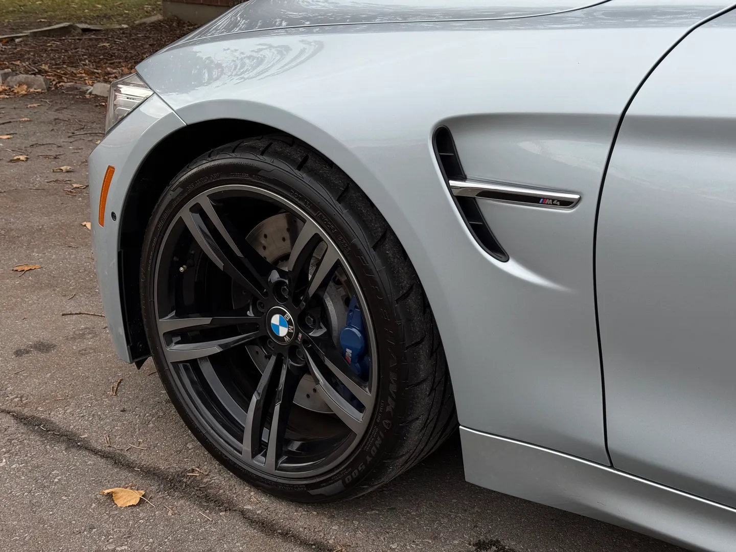 BMW M4 DCT Coupe M Performance Exhaust — photo 13