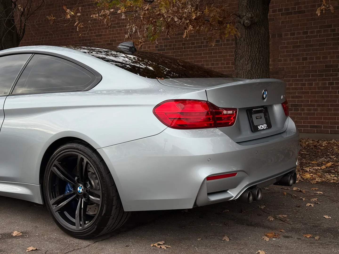 BMW M4 DCT Coupe M Performance Exhaust — photo 23