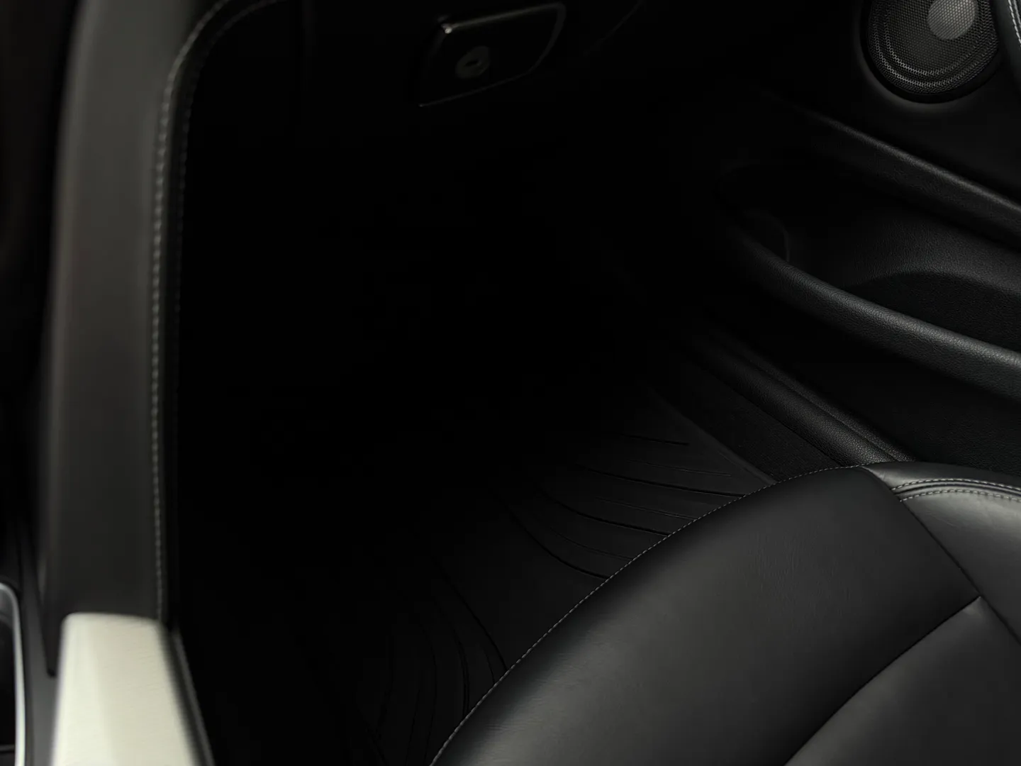 BMW M4 DCT Coupe M Performance Exhaust — photo 71