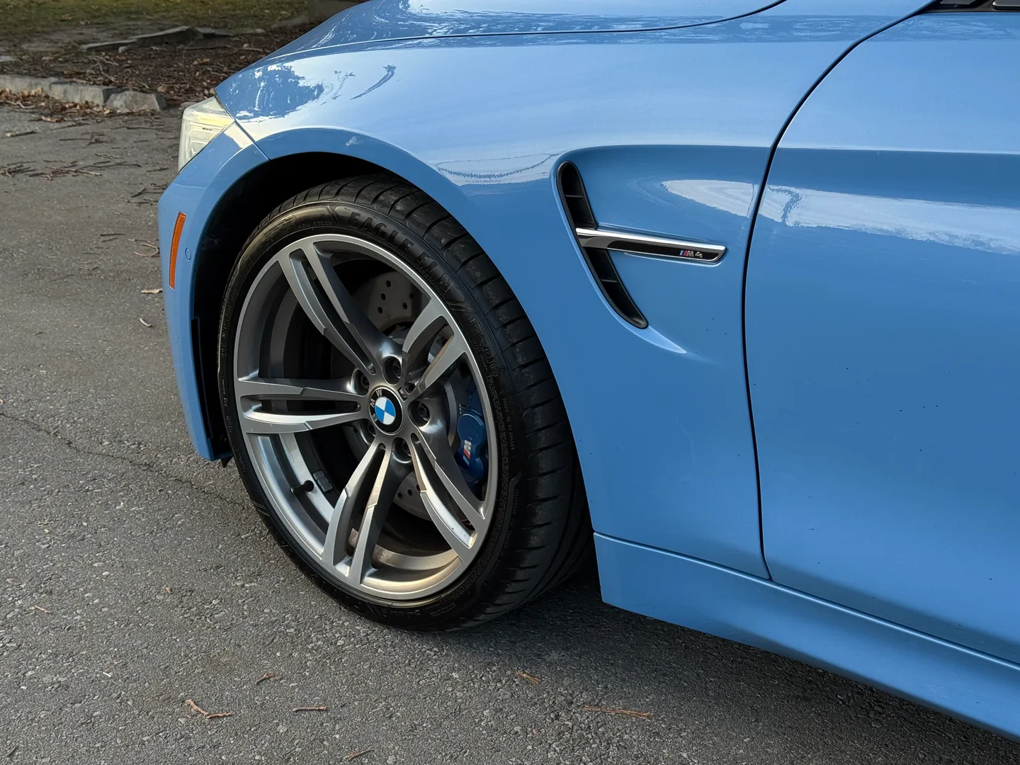 BMW M4 DCT Cabriolet — photo 15