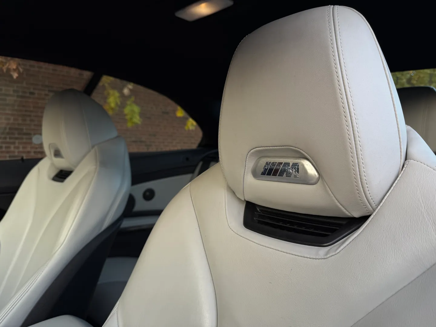BMW M4 DCT Cabriolet — photo 42