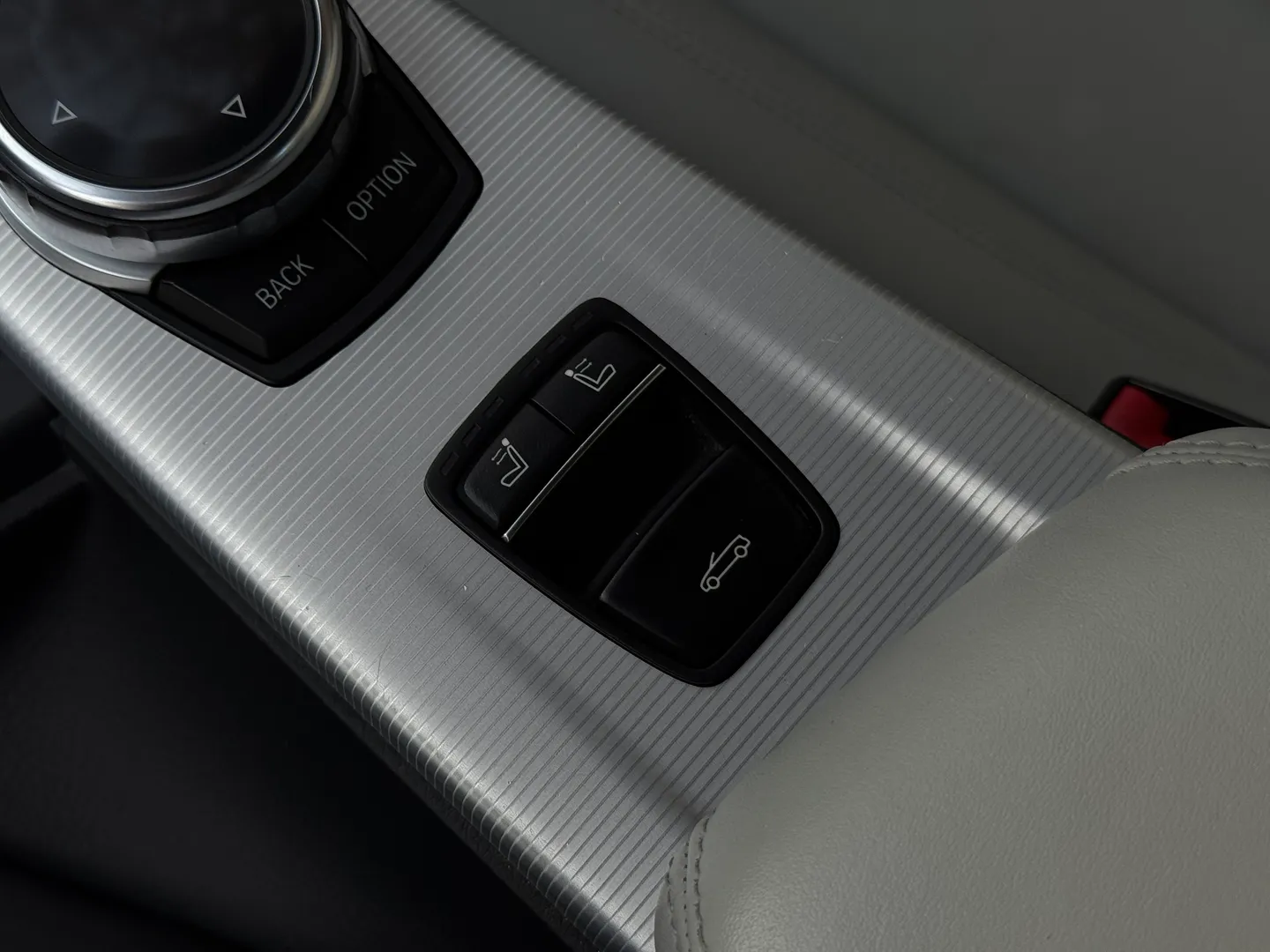 BMW M4 DCT Cabriolet — photo 57